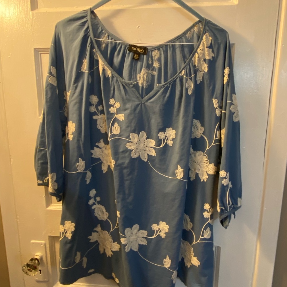Cotton boho blouse with embroidery, size 2X, pair with jeans or flowy skirt
